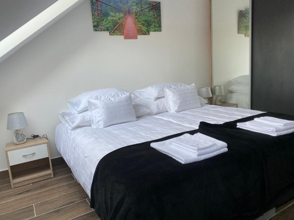 M70 Apartmanhaz Miskolc Dış mekan fotoğraf