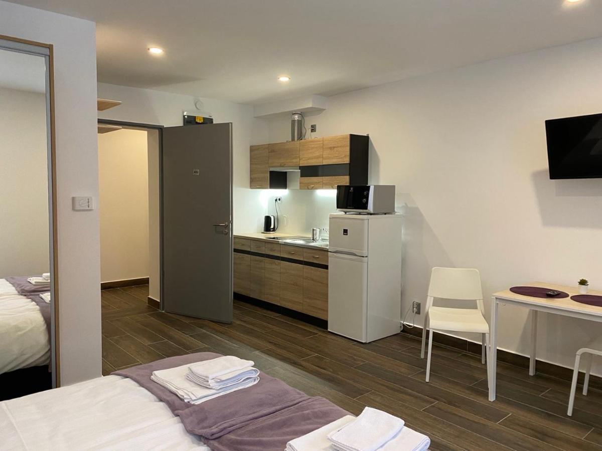 M70 Apartmanhaz Miskolc Dış mekan fotoğraf